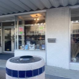 Exterior photo of Búho Bookstore - Brownsville, Texas Exterior photo of Búho Bookstore - Brownsville, Texas