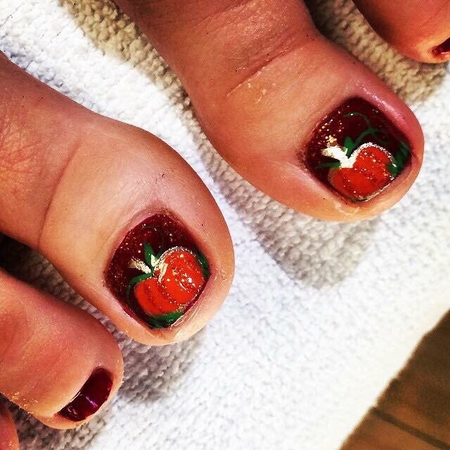 FEET 1ST Updated July 2024 72 Photos 139 Old Solomons Island Rd