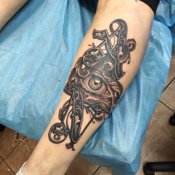 MD Tattoo Studio - Tattoo Near Me - Thousand Oaks, California