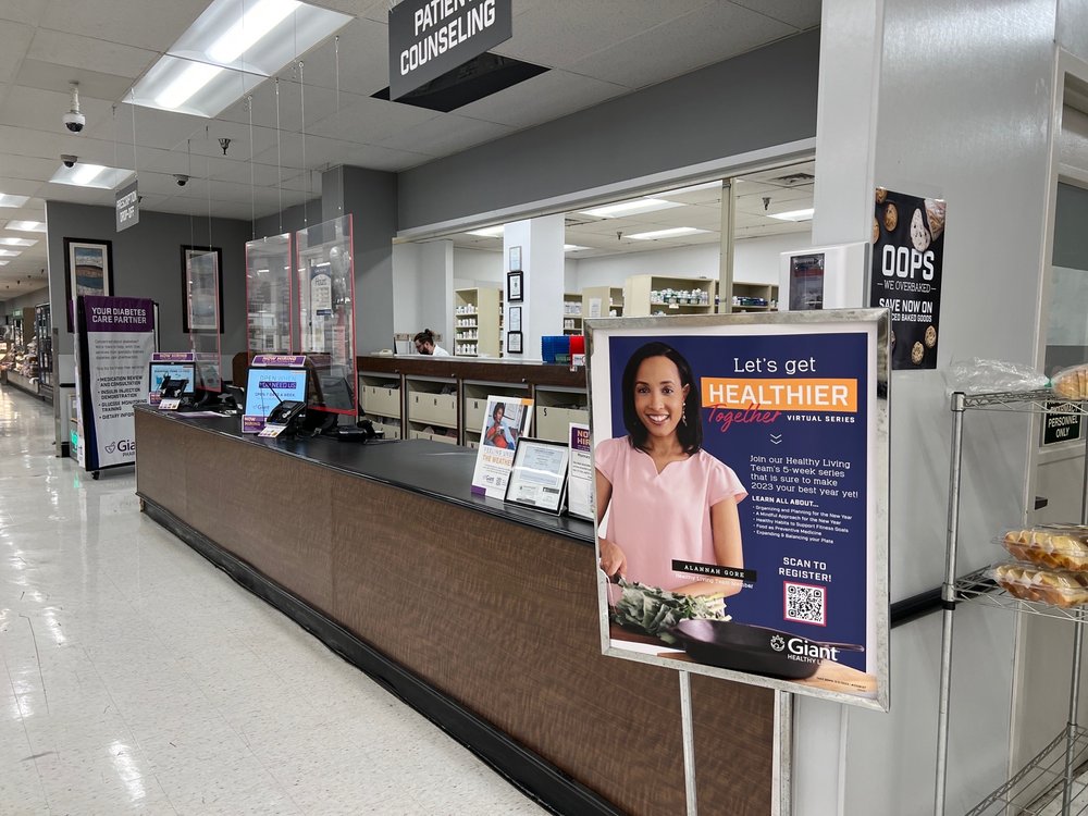 GIANT PHARMACY Updated 2024 56 Photos 7137 Columbia Pike