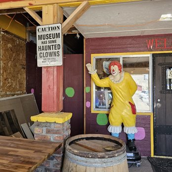 Clown Motel - Hotels Near Me - Tonopah, Nevada