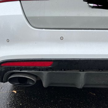 Classic Collision Schertz - Auto Glass Services Near Me - Schertz, Texas