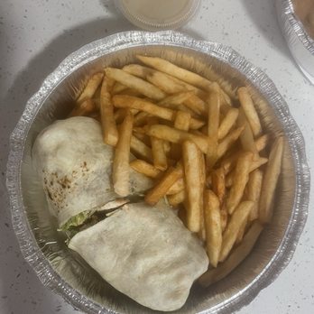 Rocco's Pizzeria - Chicken Caesar wrap - Italian Near Me - Avenel, New Jersey