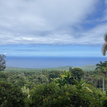 Aloha Guest House - View from Kohola Room - Bed & Breakfast Near Me - Captain Cook, Hawaii Aloha Guest House - View from Kohola Room - Bed & Breakfast Near Me - Captain Cook, Hawaii