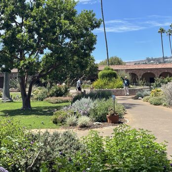 Serra Chapel - Churches Near Me - San Juan Capistrano, California Serra Chapel - Churches Near Me - San Juan Capistrano, California