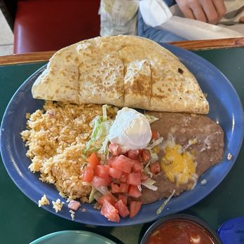 Mayas Grill - Mexican Near Me - Palm City, Florida