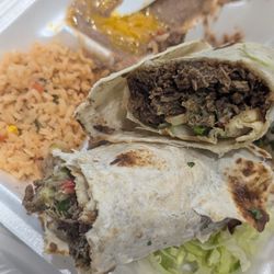 San Diego Tacos Shop - Carna asada plate #15 but NO carne asada! They used shredded beef cut up!