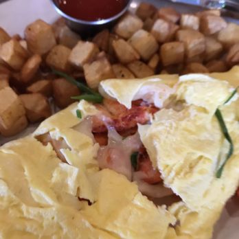Mother's - Lobster inside - American Near Me - Tampa, Florida Mother's - Lobster inside - American Near Me - Tampa, Florida