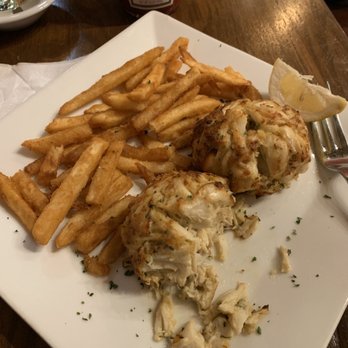Johanssons Dining House - Crab Cakes and Fries - American Near Me - Westminster, Maryland