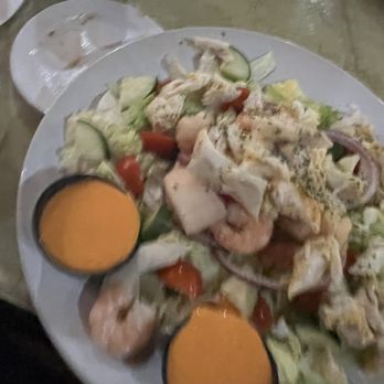 Suicide Bridge Restaurant - Seafood Salad - Seafood Near Me - Hurlock, Maryland