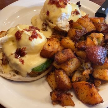 Toast Coffeehouse - Eggs Benedict - Coffee & Tea Near Me - Patchogue, New York