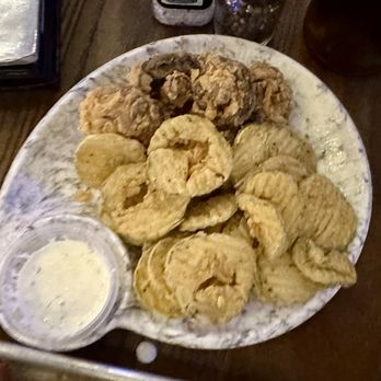 The Annex Crafthouse - Happy hour pick 2 fried $5 (pickles and mushrooms) - Southern Near Me - Houston, Texas The Annex Crafthouse - Happy hour pick 2 fried $5 (pickles and mushrooms) - Southern Near Me - Houston, Texas