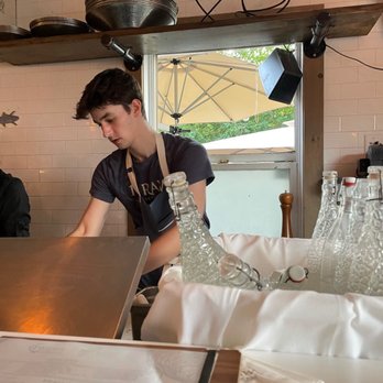 19 Raw - Shucking oysters - Seafood Near Me - Edgartown, Massachusetts 19 Raw - Shucking oysters - Seafood Near Me - Edgartown, Massachusetts