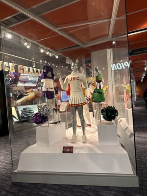 College Football Hall of Fame by null