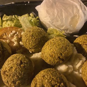 Zunzi's - OLIVER'S LUNCH BOWL with falafel - Sandwiches Near Me - Savannah, Georgia Zunzi's - OLIVER'S LUNCH BOWL with falafel - Sandwiches Near Me - Savannah, Georgia