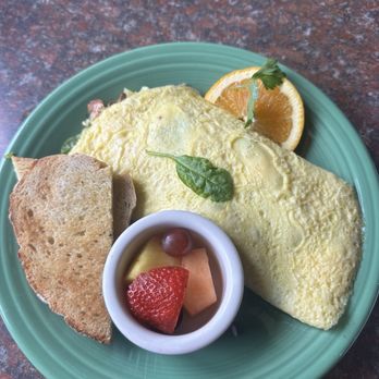 Morning Star Cafe - Veggie omelette - Breakfast & Brunch Near Me - Grand Haven, Michigan