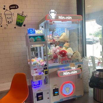 Ulike Tea - Some Gatcha for the kiddos to enjoy. $1/play - Vietnamese Near Me - Houston, Texas Ulike Tea - Some Gatcha for the kiddos to enjoy. $1/play - Vietnamese Near Me - Houston, Texas