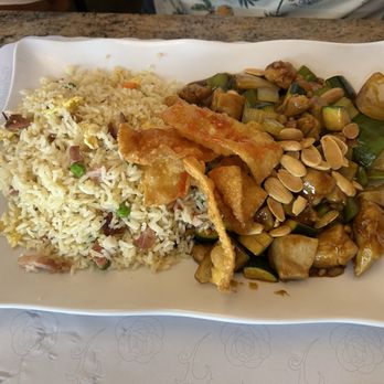 Peking Delight - Almond chicken - Chinese Near Me - San Ramon, California