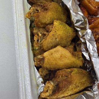 Chex Grill & Wings - Salad Near Me - Charlotte, North Carolina