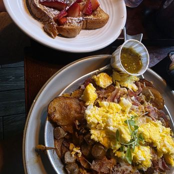 Caramelo Café - Creperies Near Me - La Puente, California