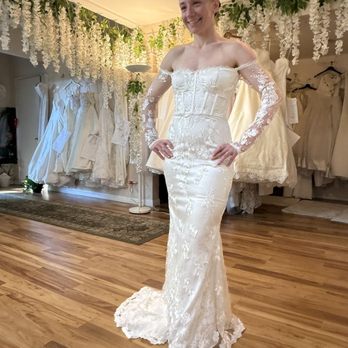 L'Mode Bridal Alterations Specialist - After alterations - Bridal Near Me - Tustin, California L'Mode Bridal Alterations Specialist - After alterations - Bridal Near Me - Tustin, California