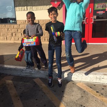 Chuck E. Cheese - They had fun - Pizza Near Me - Tulsa, Oklahoma