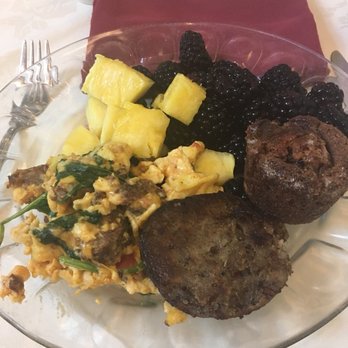 UVA Inn at Darden - Amazing breakfast buffet. - Hotels Near Me - Charlottesville, Virginia