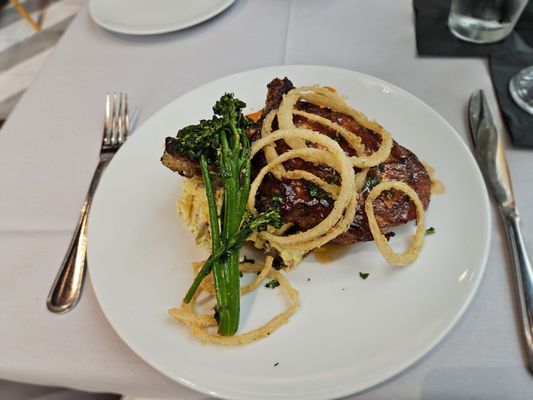 Osso & Kristalla by null