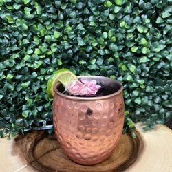 Lunas Fusion & Bar - Prickly pear moscow mule