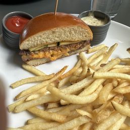 Thr3 Jack Burger