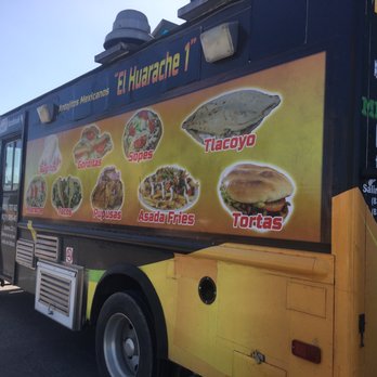 El Huarache 1 - a food truck parked in a parking lot - Food Trucks Near Me El Huarache 1 - a food truck parked in a parking lot - Food Trucks Near Me