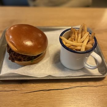 BrewDog - Buffalo chicken sandwhich - Beer Bar Near Me - Denver, Colorado BrewDog - Buffalo chicken sandwhich - Beer Bar Near Me - Denver, Colorado
