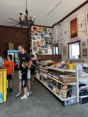 Pure Quill Superette by null