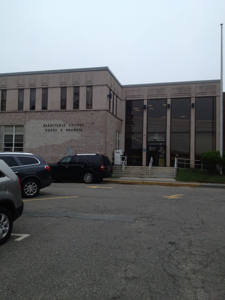 BARNSTABLE REGISTRY OF DEEDS Updated September 2024 3195 Main St
