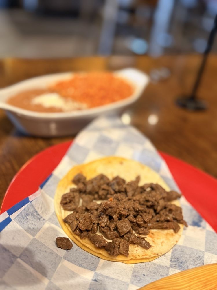 Food from El Taco Shop