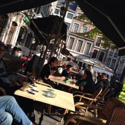 Place du Marché - Rom im Norden