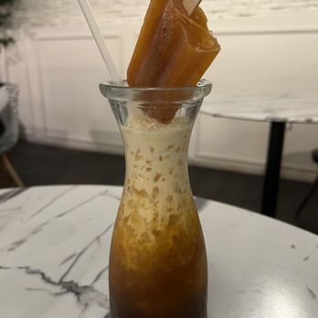 Kin Long Beach - Thai Tea with Ice Cream - Thai Near Me - Long Beach, California