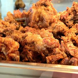 PhilHouse - Chicharon bulaklak