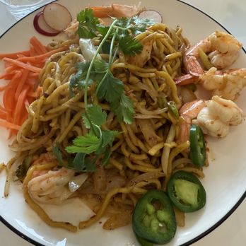 Viet Kitchen & Tea House - Garlic Noodles with Grilled Shrimp - very tasty, especially with the veggies mixed in. - Vietnamese Near Me - Sterling, Virginia Viet Kitchen & Tea House - Garlic Noodles with Grilled Shrimp - very tasty, especially with the veggies mixed in. - Vietnamese Near Me - Sterling, Virginia