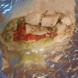 Bonbino's II - Half chicken wrap