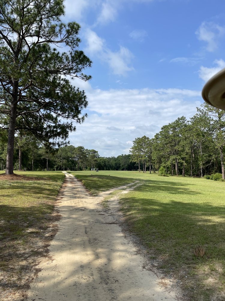 Dogwood Lakes Golf Club Logo
