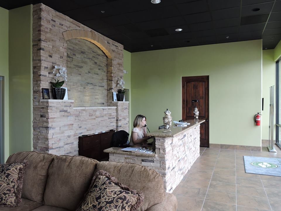 MASSAGE GREEN SPA Updated October 2024 116 Reviews 32100 Clinton