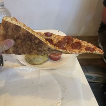 Williamsburg Pizza - Pizza Near Me - Brooklyn, New York Williamsburg Pizza - Pizza Near Me - Brooklyn, New York