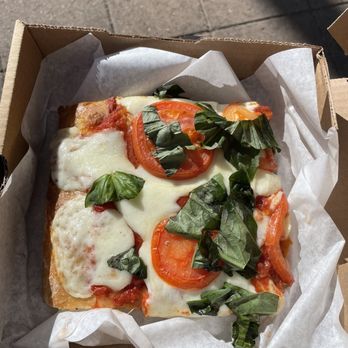Proof Bread - Margherita Pizza - Bakeries Near Me - Mesa, Arizona