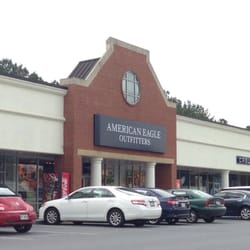 American Eagle Outfitters - American Eagle Outfitters at Calhoun Premium Outlets