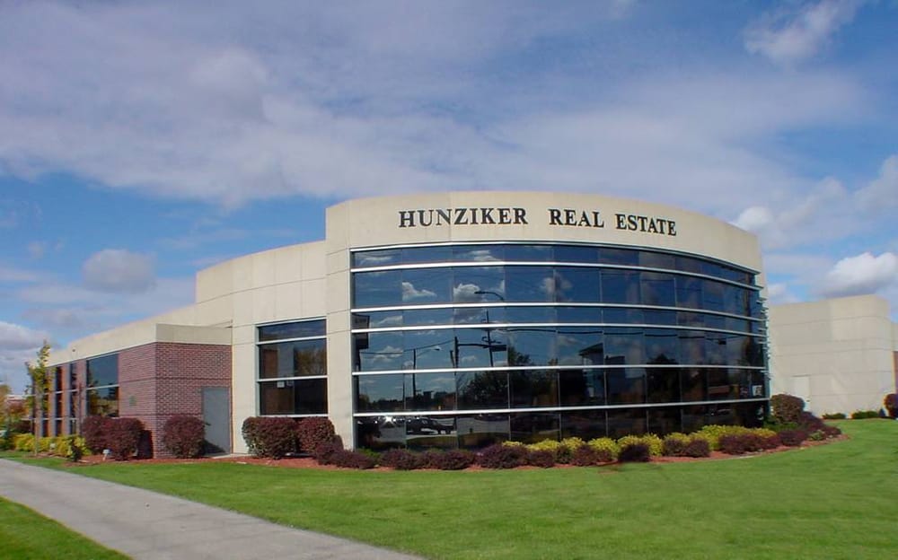 HUNZIKER PROPERTY MANAGEMENT Updated August 2024 105 S 16th St