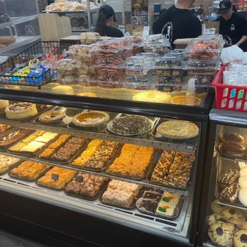 Utopia Bagels - Bakeries Near Me - Whitestone, New York