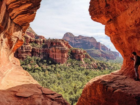 Boynton Canyon Trail by null