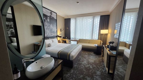 Hotel Stripes Kuala Lumpur, Autograph Collection by null