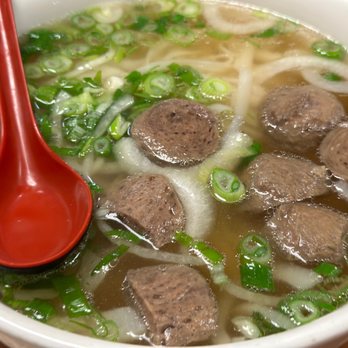 Golden Lotus - Meat ball pho - Vietnamese Near Me - San Francisco, California Golden Lotus - Meat ball pho - Vietnamese Near Me - San Francisco, California